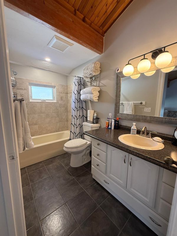 Building Photo - 18 Croft