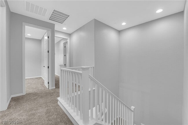 Building Photo - 11665 Redwood Mountain Ave