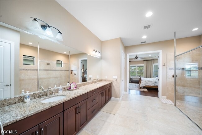 Building Photo - 9235 Rialto Ln