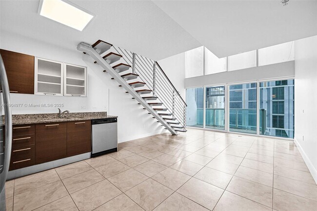 Building Photo - 41 SE 5th St