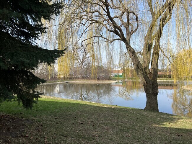 Building Photo - 1224 Georgetown Way