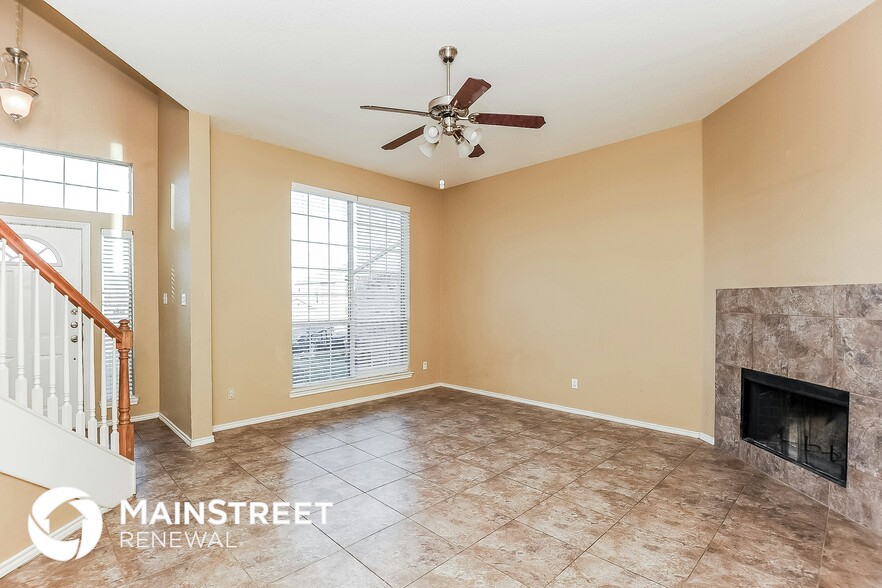 Building Photo - 4224 Canyon Trail