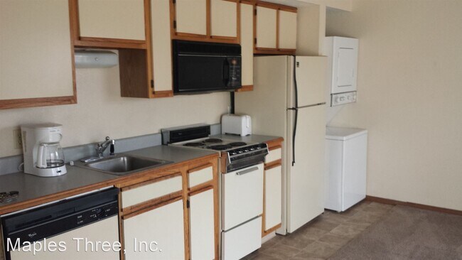 Building Photo - 2 br, 2 bath House - 2 Memory Lane #6
