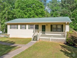 Building Photo - 106 Robinhood Dr