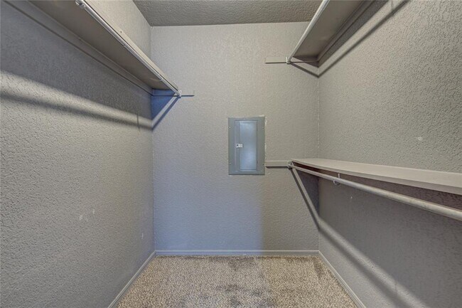 Building Photo - 3200 W Britton Rd