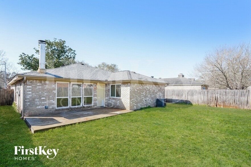 Building Photo - 4306 Regency Villa Dr