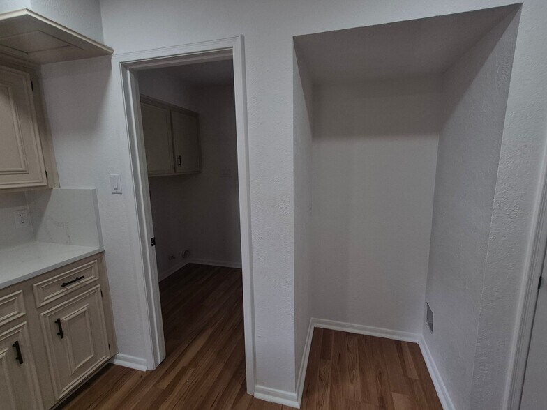 Building Photo - 17807 Asphodel Ln