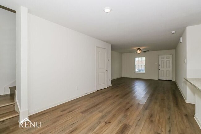 Building Photo - Coming Soon!