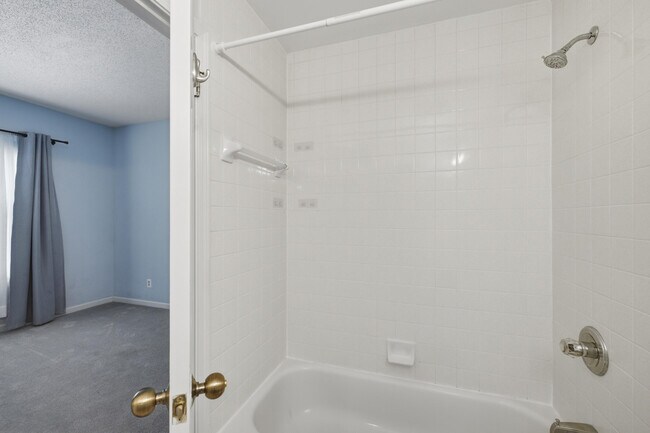 Building Photo - 200 Sandestin Ln
