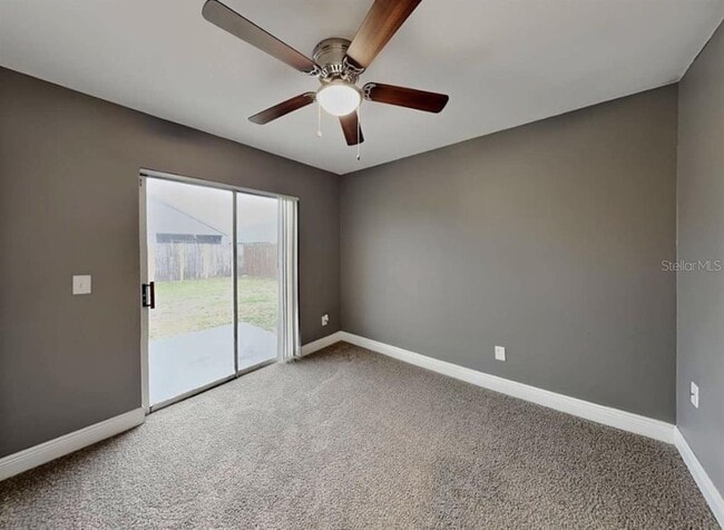 Building Photo - 2418 Radnor Ave