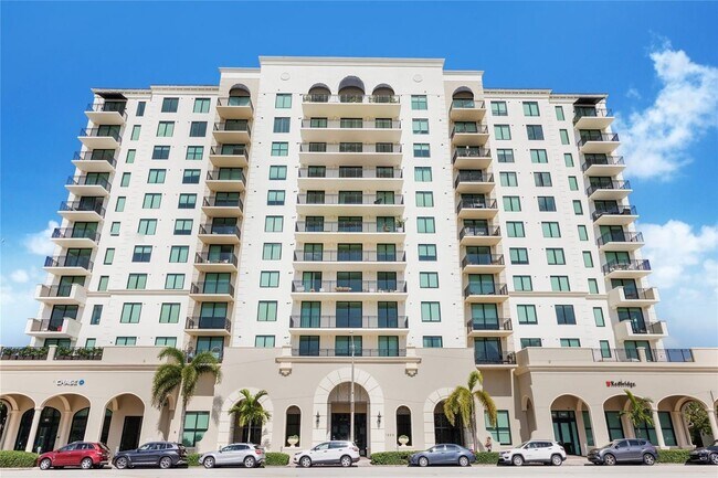 Building Photo - 1300 Ponce de Leon Blvd