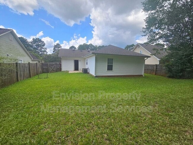 Building Photo - 1393 N Hampton Dr