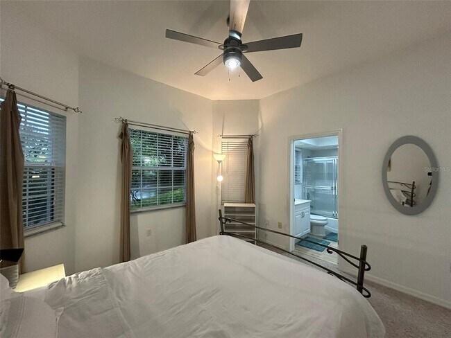 Building Photo - 3803 54th Dr W