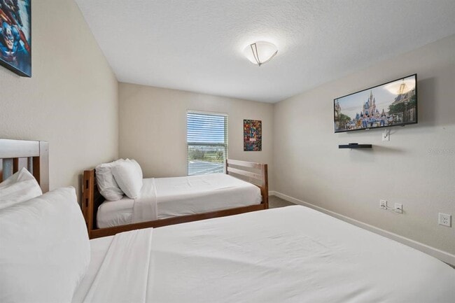 Building Photo - 900 Pebble Beach Dr