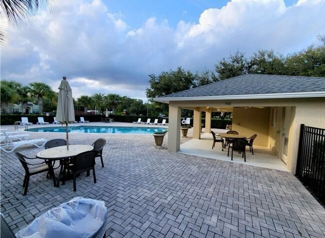 Building Photo - 3 Bedroom 2.5 Bath Treviso Townhome minute...