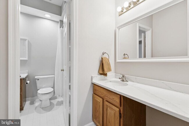 Building Photo - 1361 Garden Wall Cir