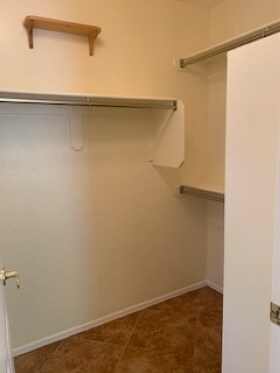 Building Photo - 2461 E Stone Stable Dr