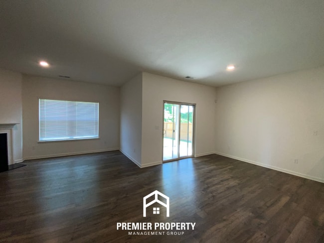 Building Photo - Modern 4BR/2BA Millington Home | Gourmet Island Kitchen & Luxury Primary Suite