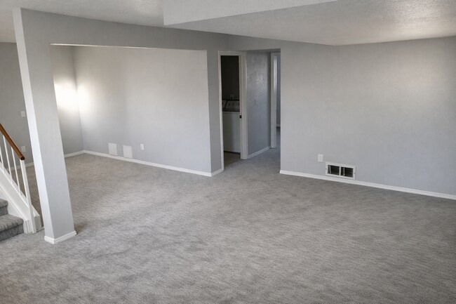 Building Photo - 8996 W Teton Cir