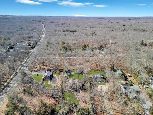 Building Photo - 150 Copeces Ln