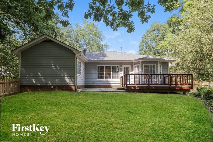 Building Photo - 2700 Teak Ct