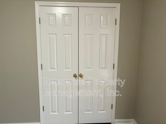 Building Photo - 11556 Milton Meadows Dr