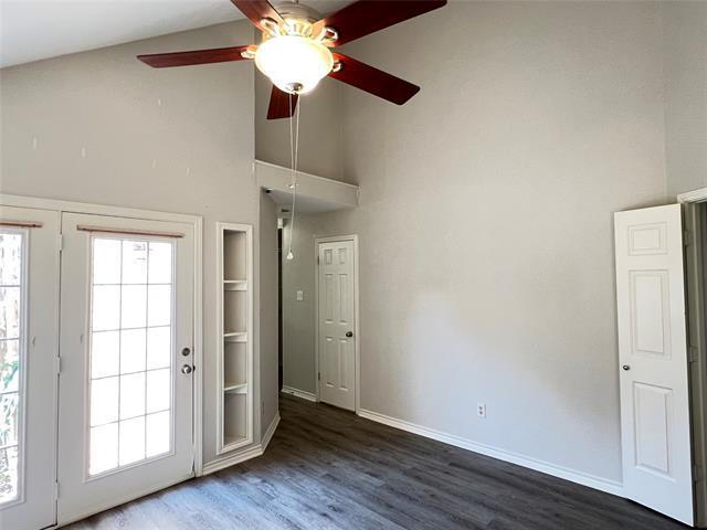 Building Photo - 10913 Gable Dr