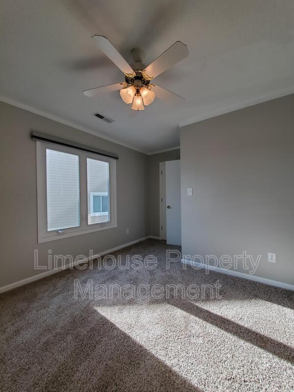 Building Photo - 1944 E Ocean View Ave