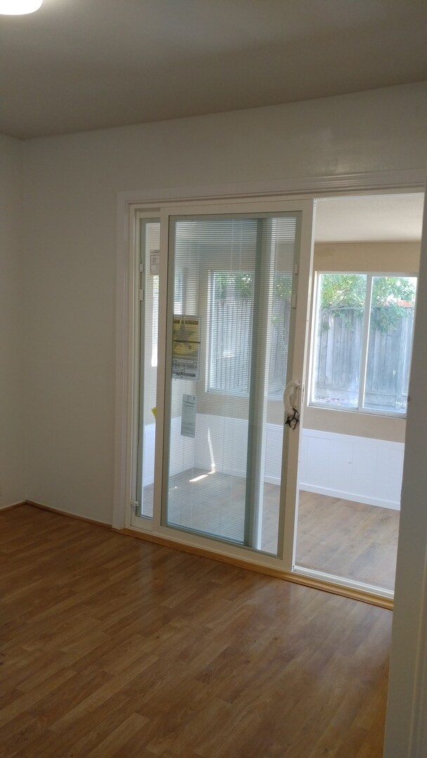 Building Photo - AMAZING Updated 3 Bedroom/2 Bath Home in Good School Area! - BERRYESSA
