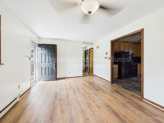 Building Photo - 530 Highland Ave