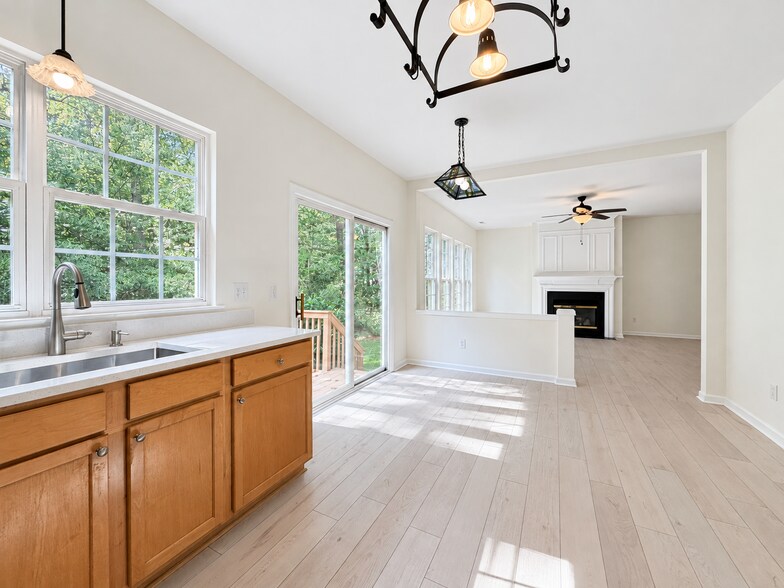 Building Photo - 112 Huntersville Rd