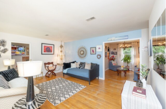 Building Photo - 416 June Dr