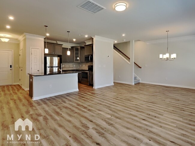 Building Photo - 252 Shingle Oak Rd