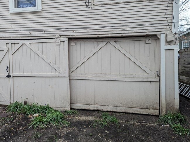 Building Photo - 4526 Avenue H