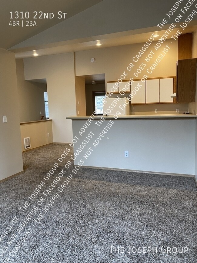 Building Photo - 1310 22nd St