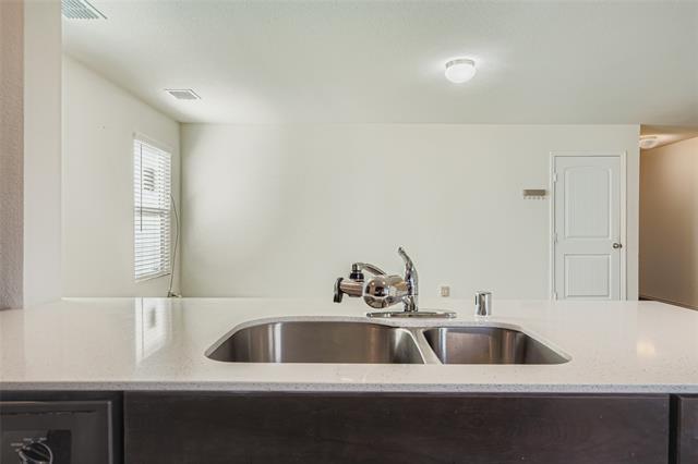 Building Photo - 9243 Marilyn Pl