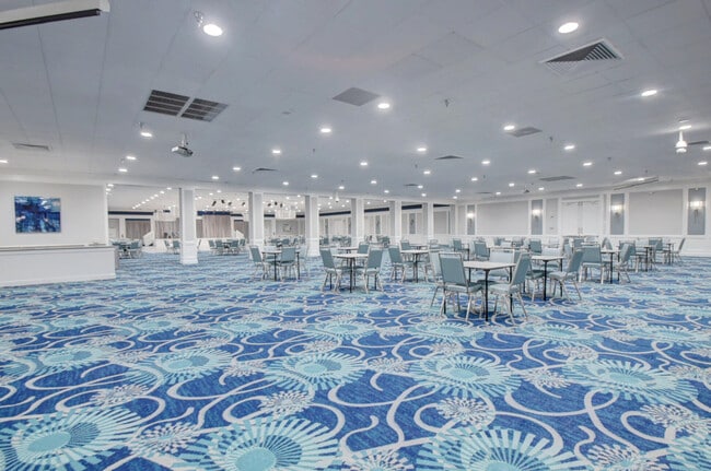 Building Photo - 732 Monaco P