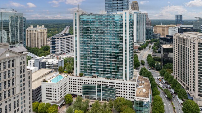 Building Photo - 3324 Peachtree Rd NE