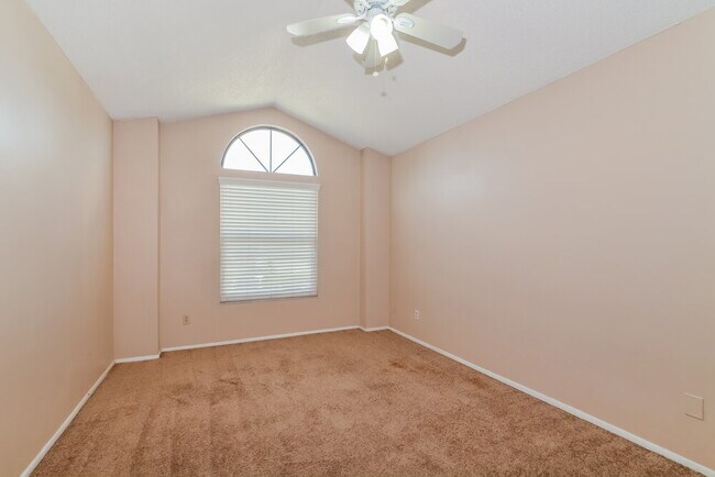 Building Photo - 2066 Inge Ct