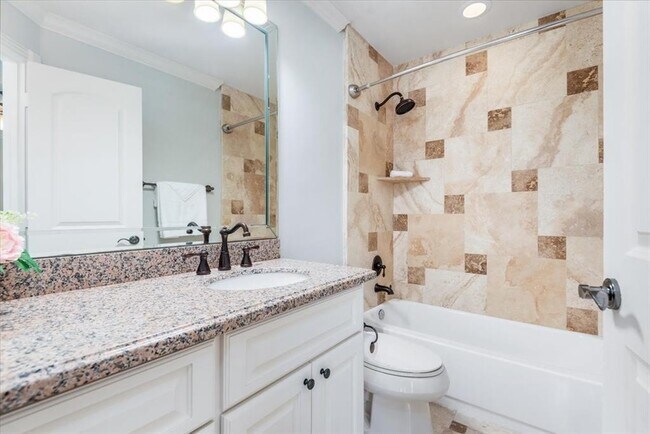 Building Photo - 4806 Pine Wood Meadows Ln