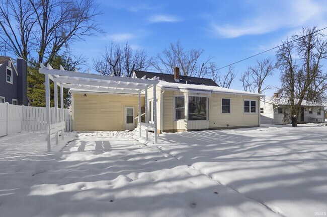 Building Photo - 4120 Kentland Ave