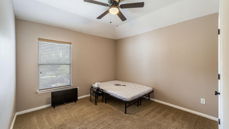 Building Photo - 1530 Wild Fire