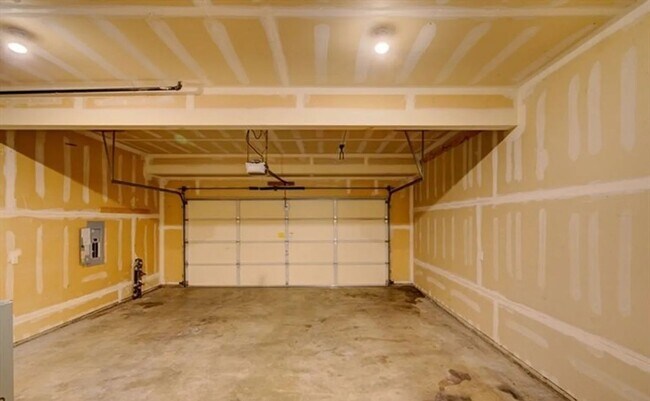 Building Photo - 4Bd/3Ba Bothell Home