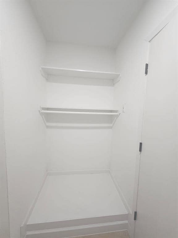 Building Photo - 1300 Hondo St