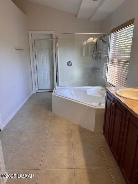 Building Photo - 6820 Stoneheath Ln