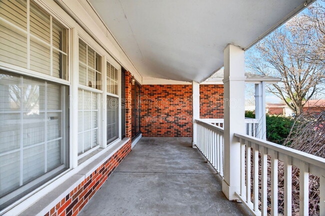 Building Photo - 3644 Vago Ln