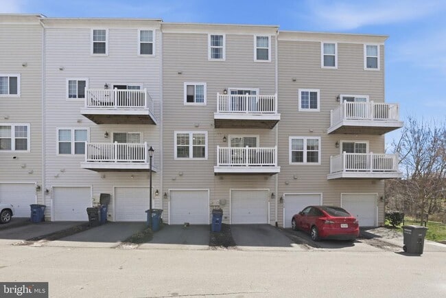 Building Photo - 14814 Mason Creek Cir