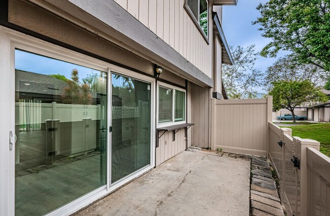 Building Photo - Beautiful Remodeled Single Family Home in ...