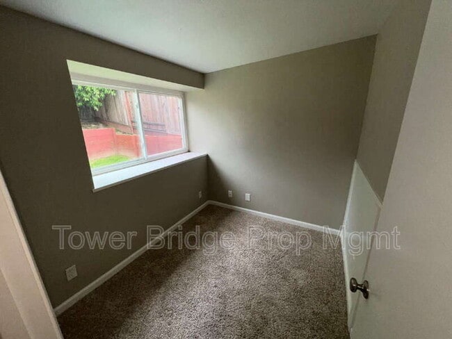 Building Photo - 6306 Trajan Dr