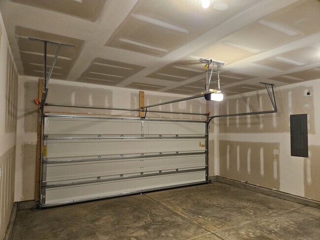 Building Photo - 14 Gresham Ct
